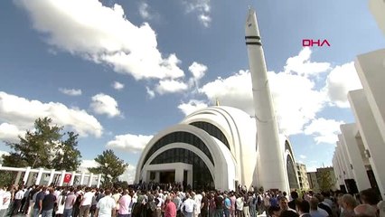 Cumhurbaşkanı erdoğan cami açılışına katıldı 1