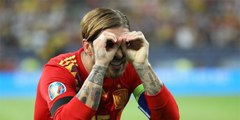 El árbitro saca tarjeta amarilla a Sergio Ramos por esto