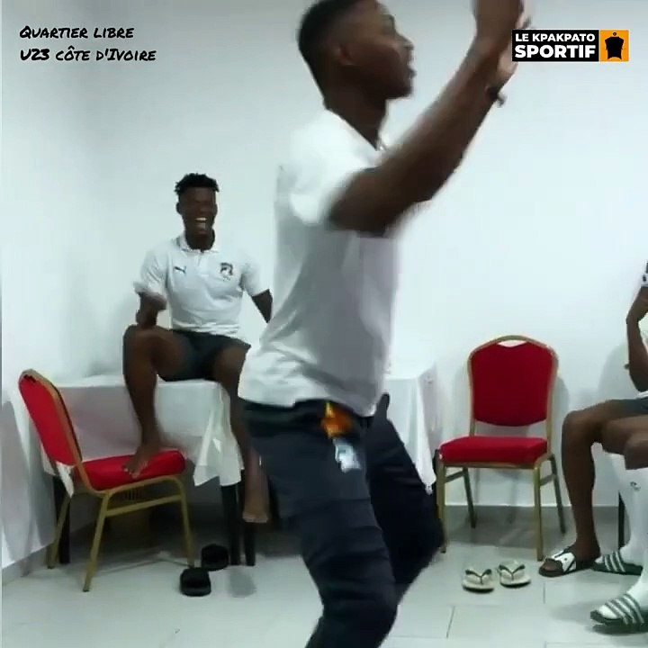 ⚽Concours de danse entre Eléphants U23