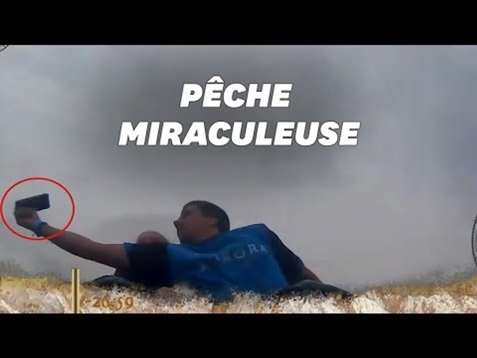 À Port Aventura, il rattrape un téléphone portable en plein manège