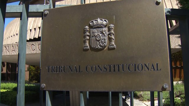 El TC admite los recursos contra las leyes de abusos policiales