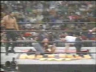 Raven and Kanyon vs Villano IV and Villano V