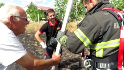 Kuyuya düşen köpek kurtarıldı