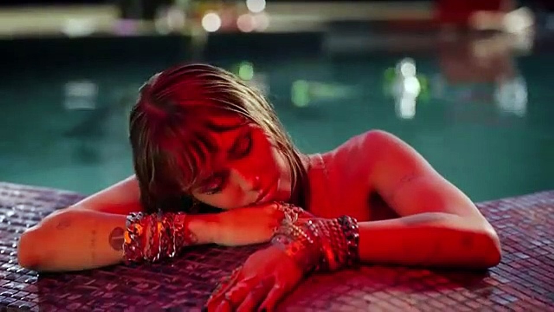 Самые последние клипы. Майли Сайрус клипы. Сайрус "Slide away". Miley Cyrus album 2022. Майли Сайрус новый клип.