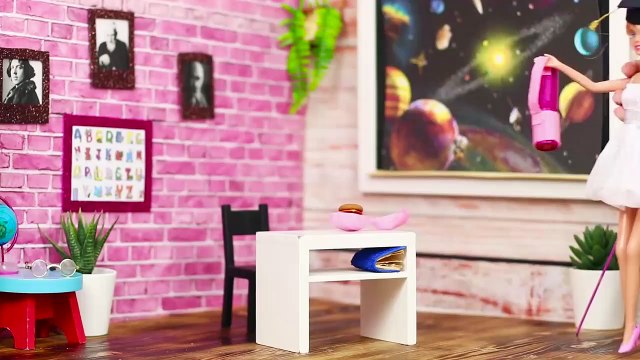 12 FOURNITURES SCOLAIRES ET BRICOLAGES POUR TA POUPÉE BARBIE
