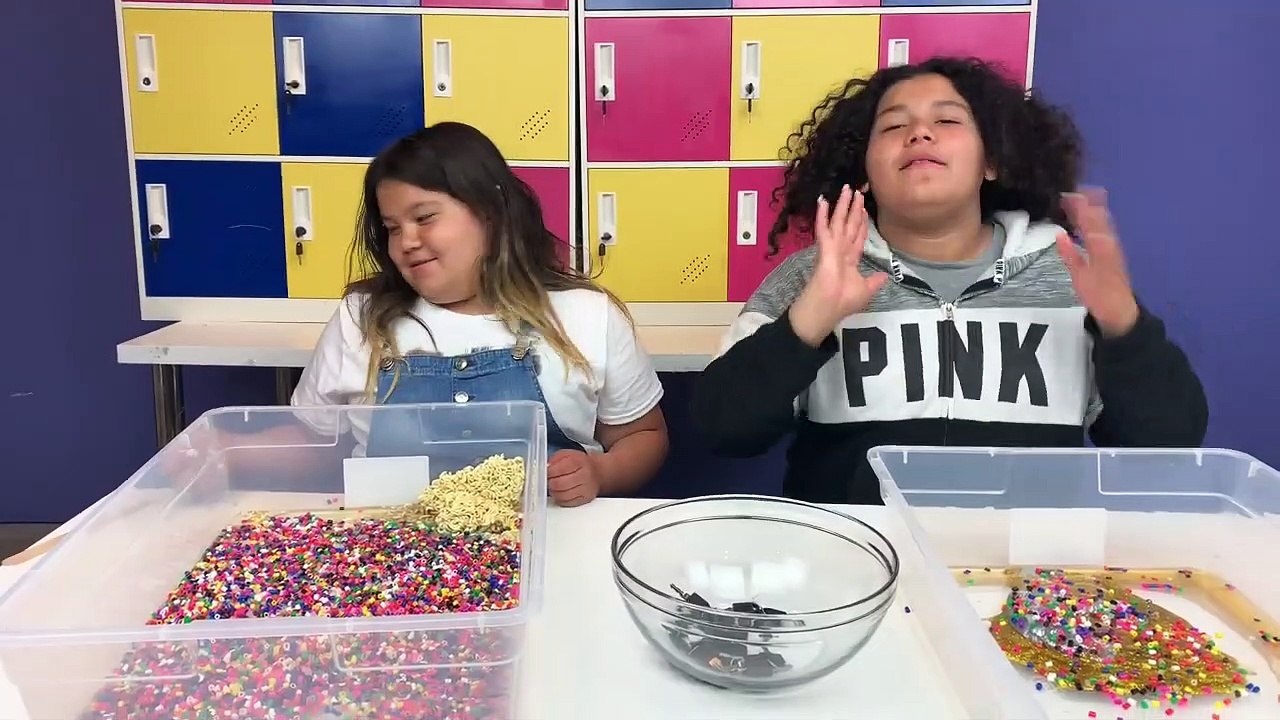 Don’t Open The Wrong Locker Slime Challenge 3