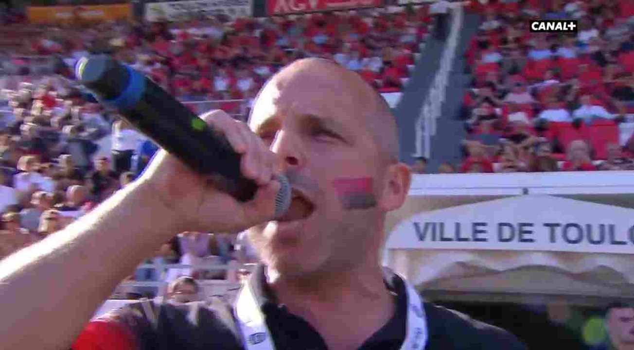 (vidéo) Le premier pilou pilou de Christophe à Mayol