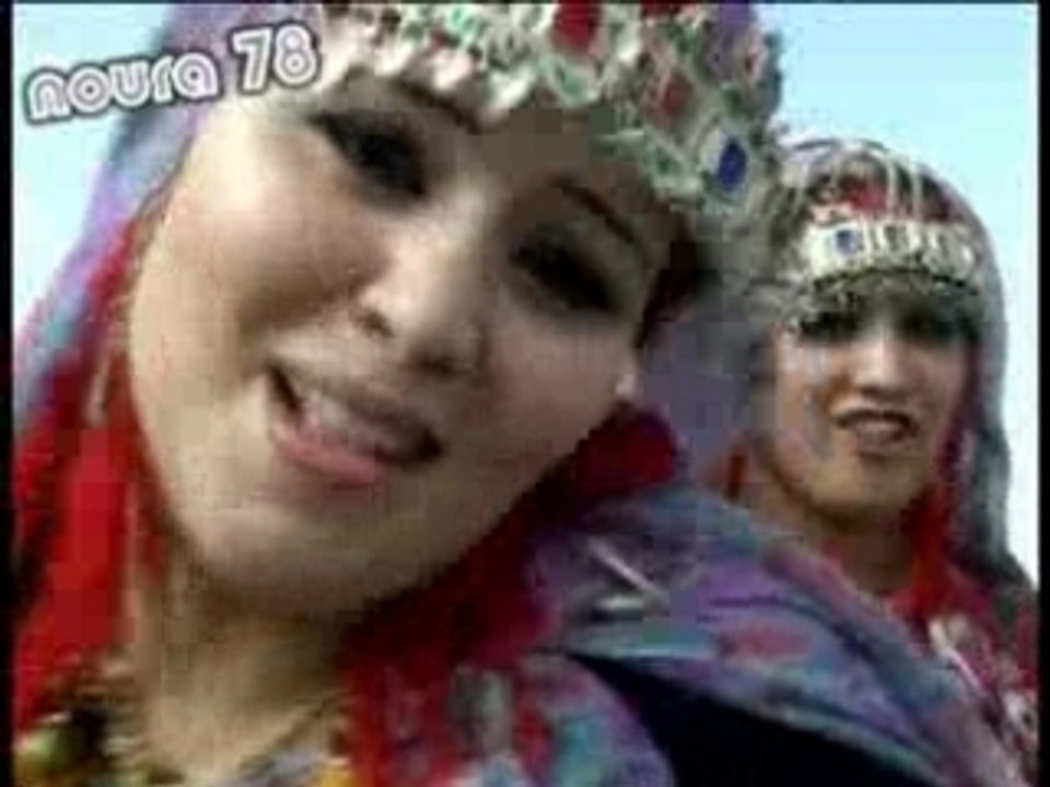 Tislatine Ounzar *******a lmalayka wa lmalayka******