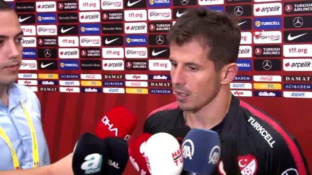 Emre Belözoğlu: Bu takım şampiyonada olmayı hak ediyor