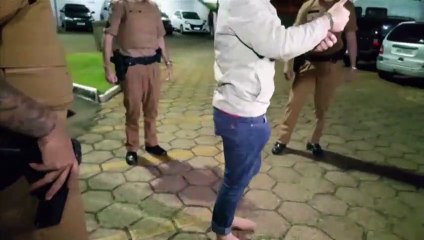 Homem é preso com cigarros contrabandeados e quebra vidros de viatura da PM