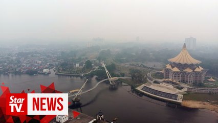 Tải video: Three cities record very unhealthy API, Kuching flights unaffected