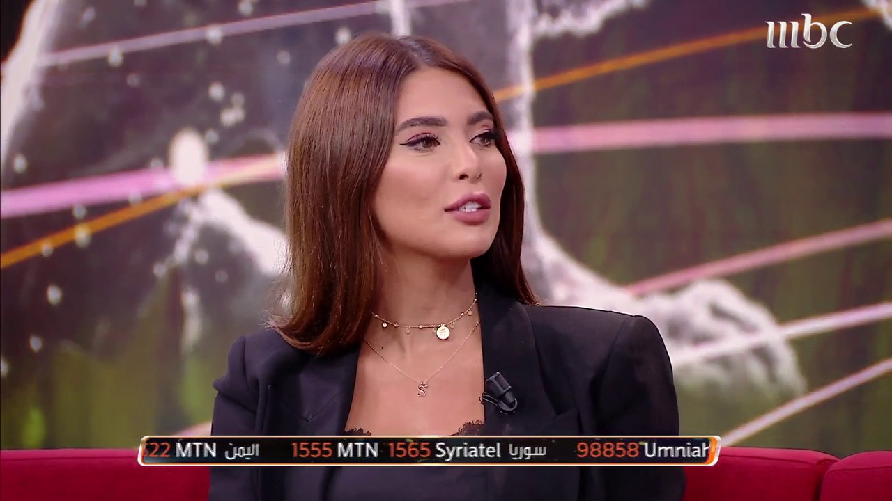 فيديو.. تعليق زوجة معتصم النهار على كثرة معجباته !