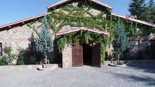 Köye 'Saray gibi ' otel...Mimarisi ile görsel bir şölen sunan otel havadan görüntülendi