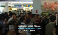 Habiskan Akhir Pekan, Jokowi Momong 2 Cucu di Mal Solo