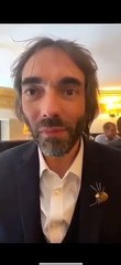 Piégé par une question simple sur le logement à Paris, la vidéo de Cédric Villani, candidat aux municipales, devient virale