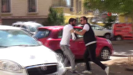 HDP önündeki oturma eyleminde gerginlik