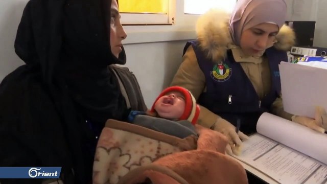 الأمم المتحدة تدخل قافلة مساعدات جديدة إلى مخيم الركبان على الحدود مع الأردن