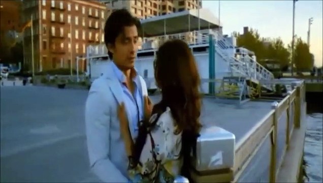 London Paris New York – London Paris New York — Ali Zafar / Sunidhi Chauhan | From My Ultimate Bollywood Party 2014 —— (Movie/Collection/Hindi/Magic/मुझे डेलीमोशन के चैनल पर संगीत पसंद है/Bollywood/India/भाषा: हिंदी/बॉलीवुड की सबसे अच्छी/भाषा: फ्रांसी
