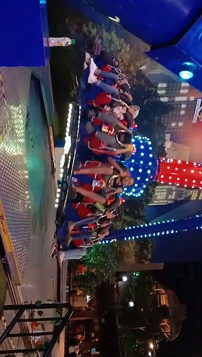 Family trip and a crazy ride.........just feeling sick watching it!