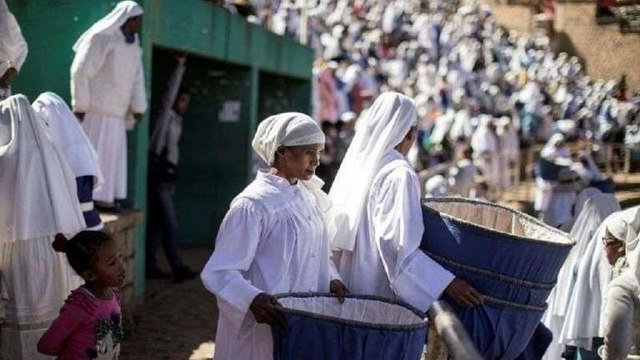 Madagascar : les églises évangéliques, concurrentes directes des églises traditionnelles