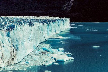 Depuis 2014, la fonte des glaces s'accélère mystérieusement en Antarctique !