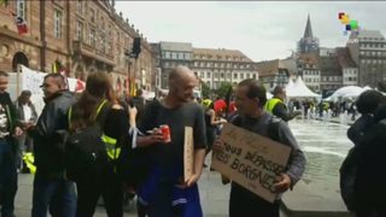 Francia: los Chalecos Amarillos protestan por 43º sábado consecutivo