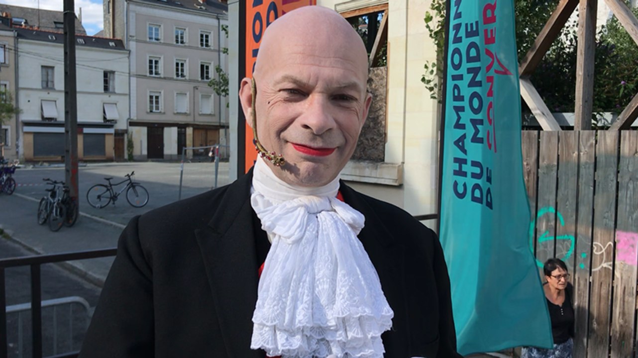 Aux Accroche-cœurs, le nouveau champion du monde de conversation est une championne
