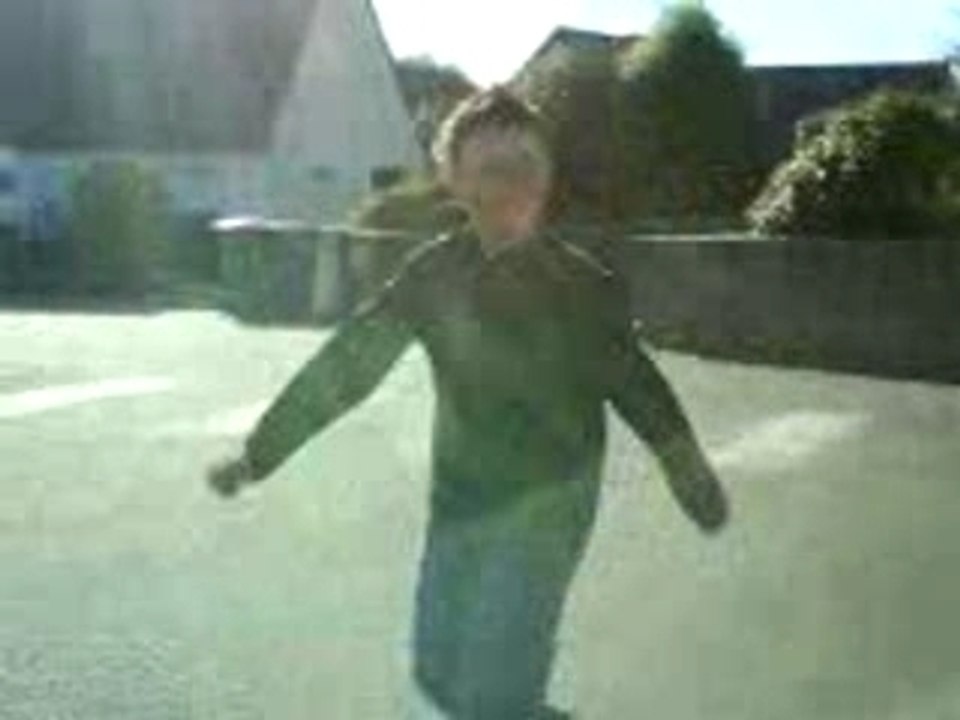 COUZiiN ,, PAS POUR RiiEN :Pp