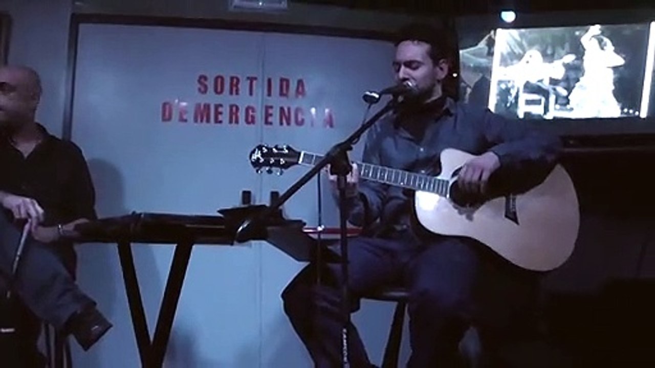 Alex Lumbago