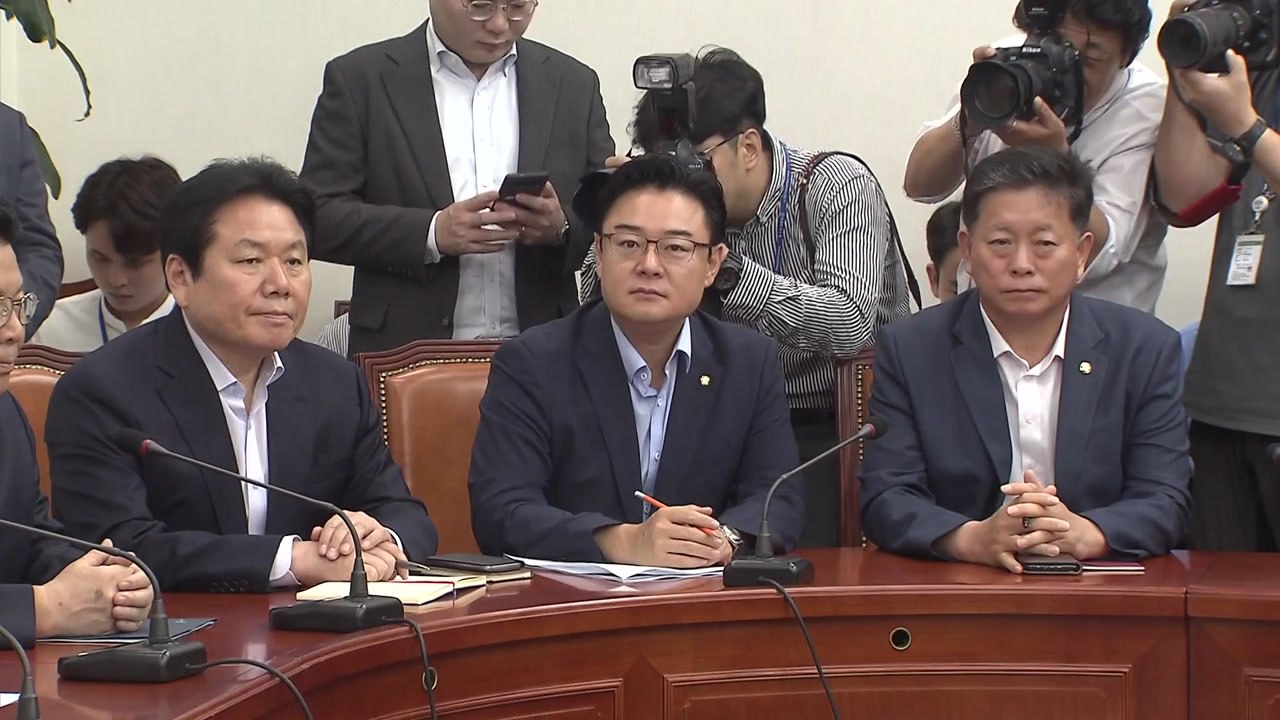 여야, 문재인 대통령 조국 임명 여부 촉각 / YTN