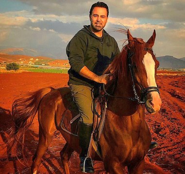 سقوط عاصي الحلاني من على حصانه.. وهذه تطورات حالته الصحية