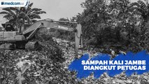 Sampah Kali Jambe Bekasi, Diangkut Petugas