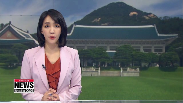 Moon appoints six of his minister-level picks Monday, including Cho Kuk as Justice Minister