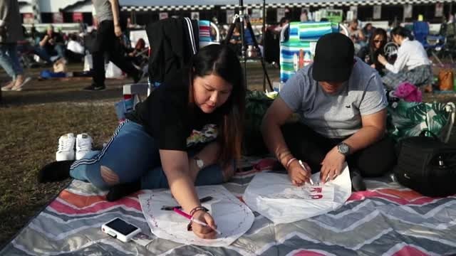 Dilek Balonu Festivali'nde yüzlerce balon gökyüzüne bırakıldı