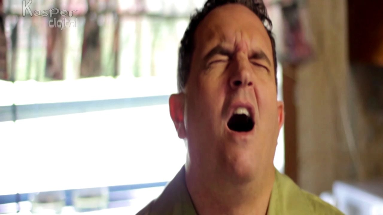 CREEPING CRAWLING - AN ENTOMOLOGICAL ANTHOLOGY OF TERROR