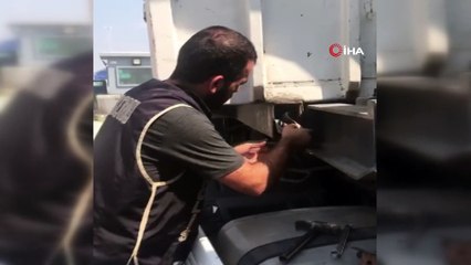 Sigara kaçakçılarından kızaklı zula