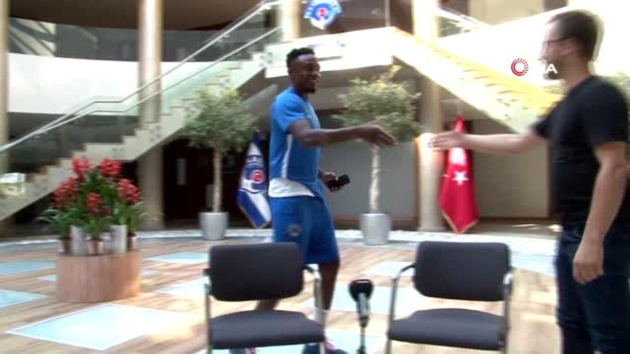 (Özel haber) Fode Koita: "Quaresma gibi bir oyuncuya sahip olmak heyecan verici"