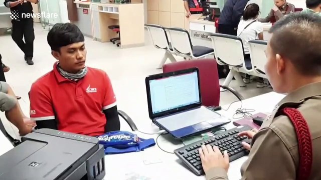 Airport baggage handler caught with stolen cash after cautious tourist photographs her money