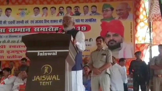 भाजपा प्रदेश अध्यक्ष ने छात्रों से कहा- मन में जूही चावला होना चाहिए तो कल्पना चावला भी...