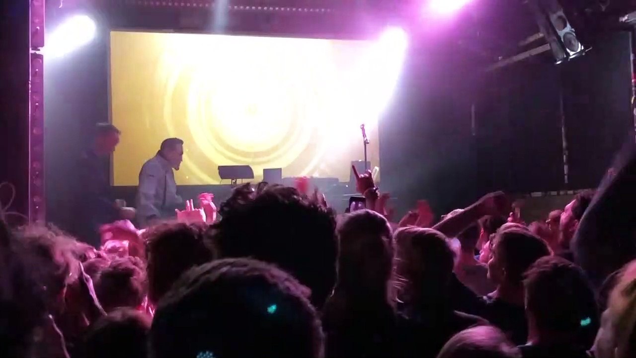 Matthias Strolz und Kurt Razelli: Albumpräsentation im Flex