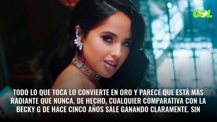 El sospechoso bikini de Becky G: “¿Se ha operado o es Photoshop?”