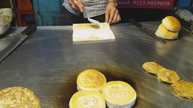 Chicken Sandwich | Chicken burger | Amazing Street Food of Pakistan