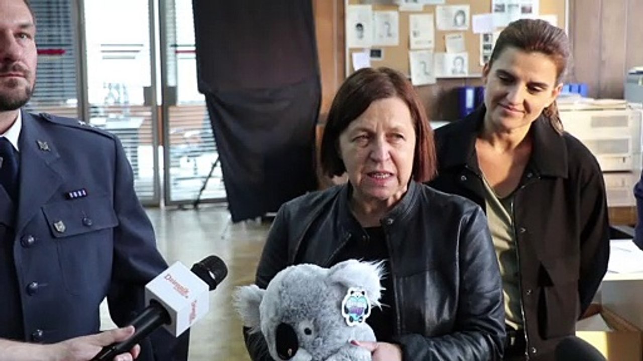 Twórcy serialu Ultraviolet zamiast płacić za wynajęcie aresztu dali pieniądze dzieciom