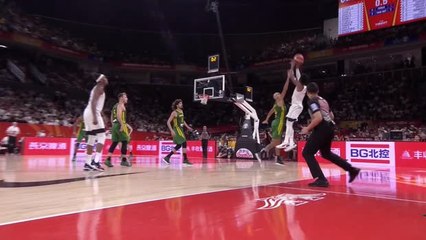 Download Video: VIRAL: FIBA World Cup: Smart beats the buzzer at the end of the third