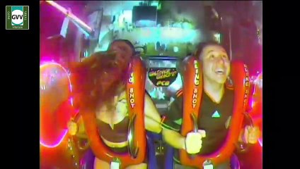 Compilation de filles dans une attraction !