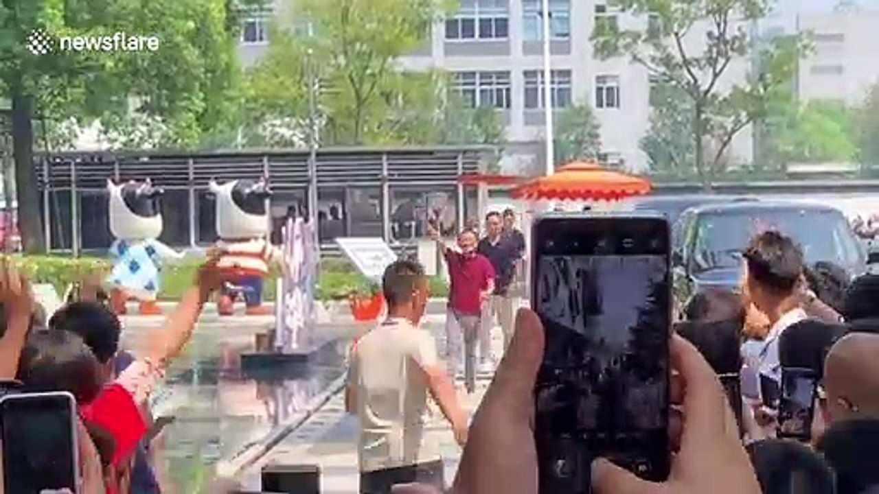 Employees gather to bid Jack Ma farewell on his last day as Alibaba's chairman