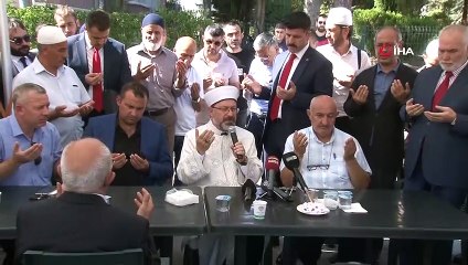 Diyanet İşleri Başkanı Ali Erbaş Şehit evini ziyaret etti