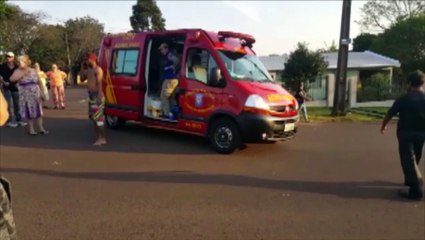 Dois ficam feridos em colisão com carro e moto no Floresta