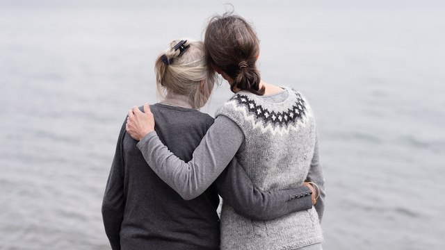 The More You Hang Out With Your Parents & Grandparents, the Longer They’ll Live