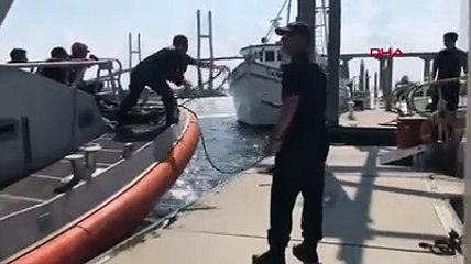 ABD'de devrilen kargo gemisindeki 4 mürettebattan 3'ü kurtarıldı